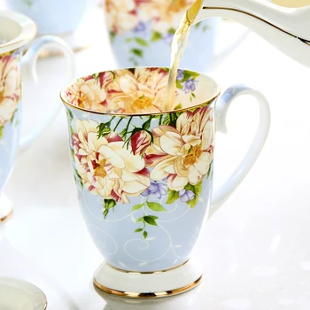 300 ml Kaulų Kinija Kavos Puodelis Kokybės paauksuoti Keramikos puodelis Mados gėlių Dizaino taurės