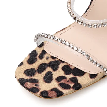 CJDLY 2020 PVC Moterų Mados Sandalai Leopardas spausdinti Populiarus crystal Bright ažūrinės figūrinių Romos Aukšti Kulniukai Didelis Moterų Batai 42