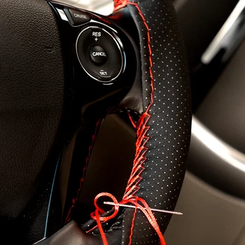 Nauja raudona dirbtinė oda automobilių vairo padengti prabangus papuošalai tinka įvairių automobilių modelių kailio ratų gaubtai