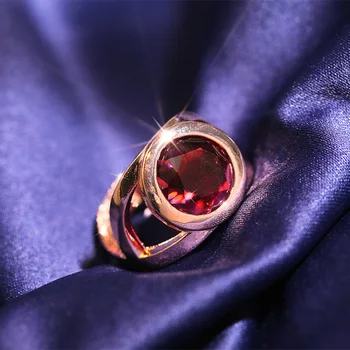 Prabangus Naujos Moterų Rose Gold Ruby Tuščiaviduris Žiedas Vestuvinis Žiedas Pora Žiedas Ponios Papuošalai Geometrinis Moteriški Žiedai